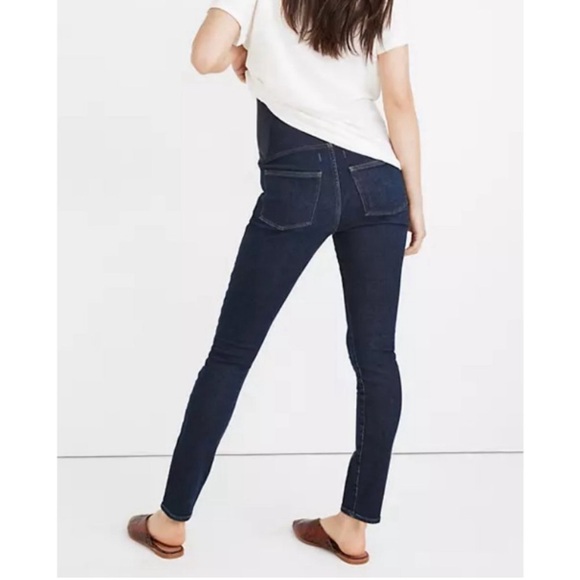 Maternity Over-the-Belly Skinny Jeans in Orland Wash: TENCEL™ Denim Edition - Picture 2 of 3